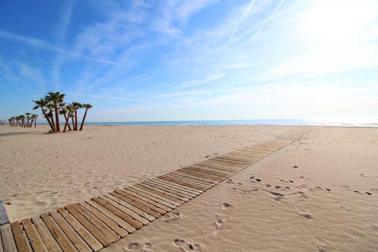 Global Properties, Apartamento De 2 Habitaciones Con Gran Terraza En Gran Canet Canet d'En Berenguer Esterno foto