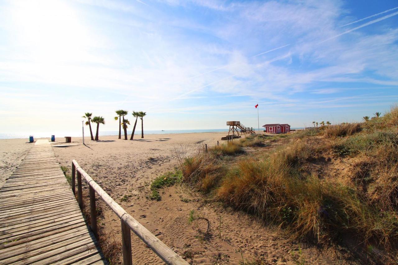Global Properties, Apartamento De 2 Habitaciones Con Gran Terraza En Gran Canet Canet d'En Berenguer Esterno foto